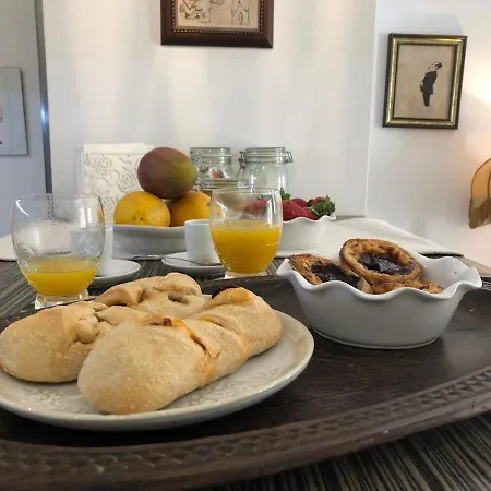 Alfama Fado Studio Apartment *
